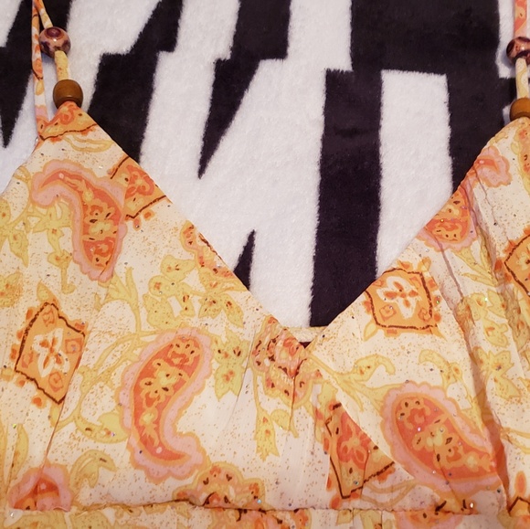 Women's Boho Style Top - Picture 6 of 7